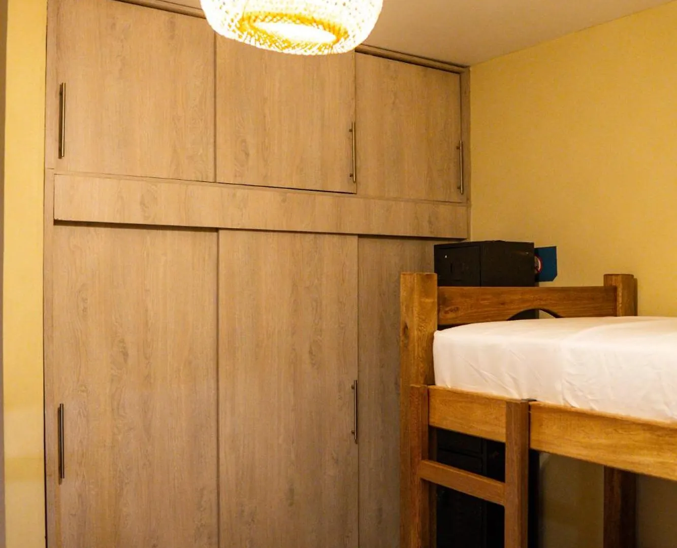 Lucca Hostel Medellin Guest house